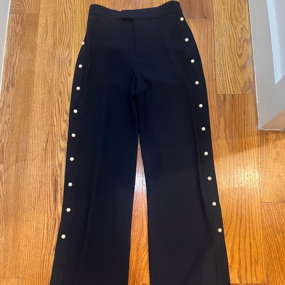 Zara trousers with pearls. Great condition - Picture 1 of 4